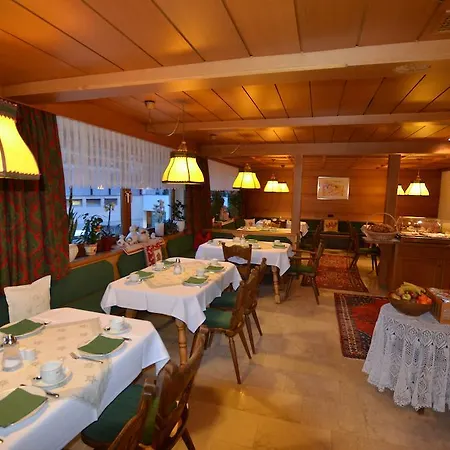 B&B Gastehaus Monika 3*
